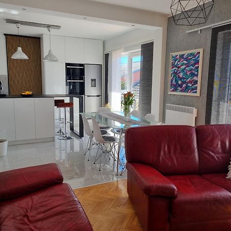 New Comfortable App Dora Crikvenica Exterior photo