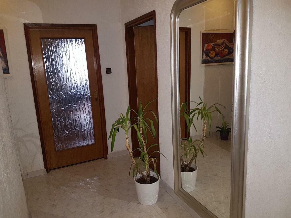 New Comfortable App Dora Crikvenica Exterior photo